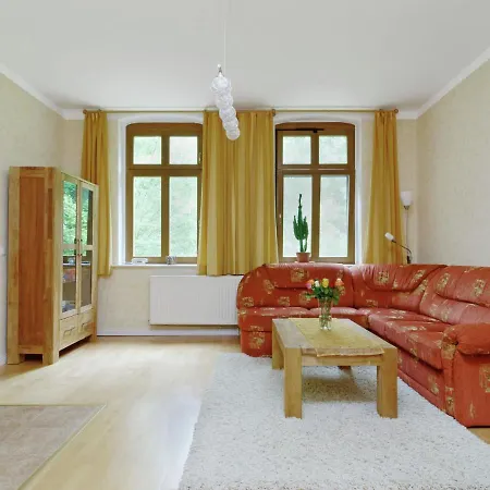 Apartment With Garden In F Rstenwalde