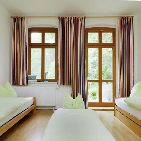 With Garden In F Rstenwalde Apartment *