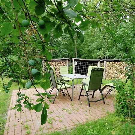 Forest Retreat Near Berlin 公寓