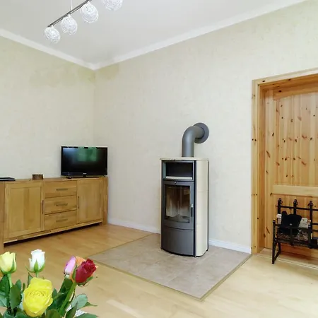 Apartment With Garden In F Rstenwalde