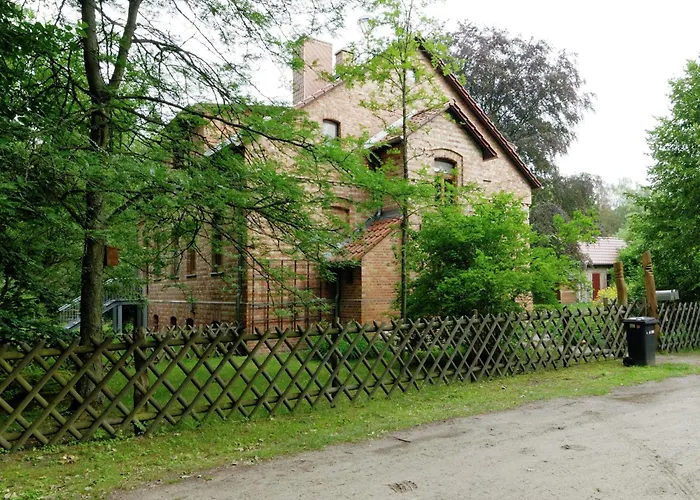 Forest Retreat Near Berlin Apartman *